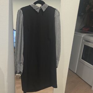 Shelby & Palmer Black Shift Dress with Gingham Sleeves and Collar